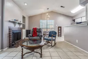 5913 Lake Hubbard Pkwy, Garland, TX 75043 - Photo 4