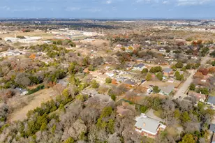 3014 Gladiolus Ln, Dallas, TX 75233 - Photo 1