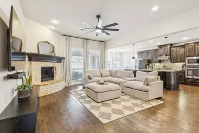 821 Patio Street, Little Elm, TX 76227 - Photo 6