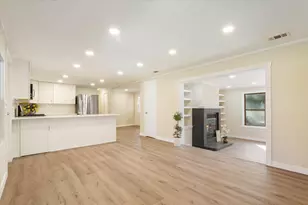 1453 Eagle Canyon Dr, China Spring, TX 76633 - Photo 2