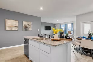 909 Hollyn Dr, Decatur, TX 76234 - Photo 4