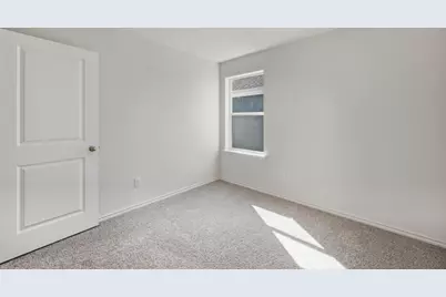 305 Tall Cedar Way, Princeton, TX 75407 - Photo 10