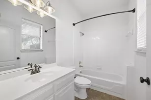 808 Shady Glen Ct, Fort Worth, TX 76120 - Photo 30