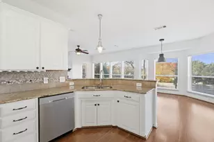 808 Shady Glen Ct, Fort Worth, TX 76120 - Photo 12