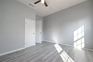 203 E Ann St, Kaufman, TX 75142 - Photo 8