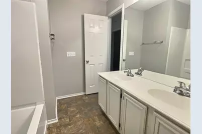 7901 Old Hickory Drive, North Richland Hills, TX 76182 - Photo 10