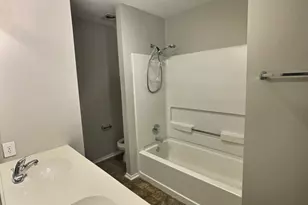 7901 Old Hickory Dr, North Richland Hills, TX 76182 - Photo 12