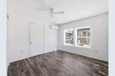 807 Adkins Street, Bowie, TX 76230 - Photo 22