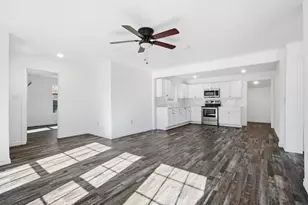 807 Adkins St, Bowie, TX 76230 - Photo 18