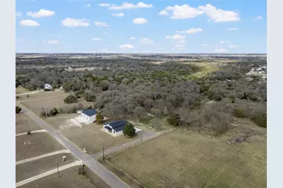 250 Elesha Lane, Eddy, TX 76524 - Photo 34