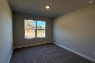 4218 Cornerstone Cir, Granbury, TX 76048 - Photo 22