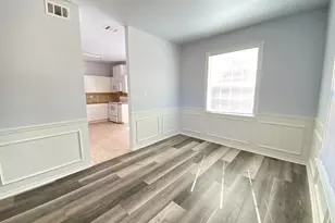 4150 Briar Hill Dr, Grand Prairie, TX 75052 - Photo 6