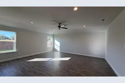 4206 Cornerstone Circle, Granbury, TX 76048 - Photo 8