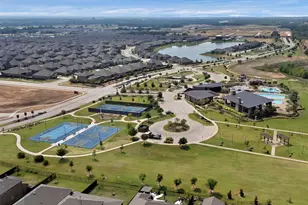 10108 Sunnyview Ln, Aubrey, TX 76227 - Photo 18