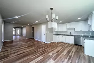 516 S O'Tyson, Mt Pleasant, TX 75455 - Photo 6