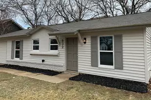 632 Livingston Dr, Hurst, TX 76053 - Photo 1