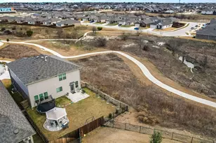 10905 Golden Barrel Ct, Fort Worth, TX 76108 - Photo 38