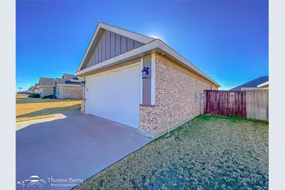 207 Carriage Hills Parkway, Abilene, TX 79602 - Photo 4