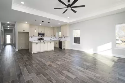 302 W Pine Street, Whitewright, TX 75491 - Photo 4