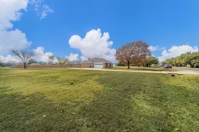 1202 Panorama Loop, Waxahachie, TX 75165 - Photo 20
