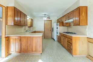 1202 Panorama Loop, Waxahachie, TX 75165 - Photo 6