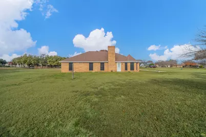 1202 Panorama Loop, Waxahachie, TX 75165 - Photo 24
