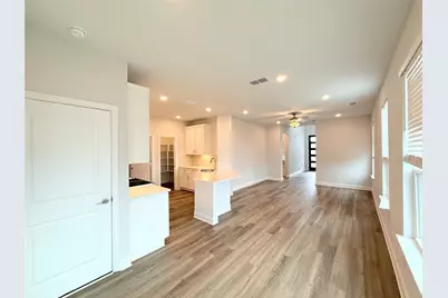 11402 Chepstow Crescent Court, Frisco, TX 75035 - Photo 8