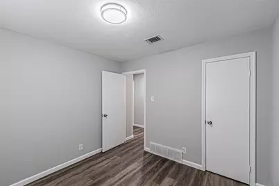 1205 Navaho Street, Arlington, TX 76012 - Photo 12