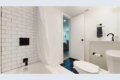 321 E 8th Street #104, Dallas, TX 75203 - Photo 6