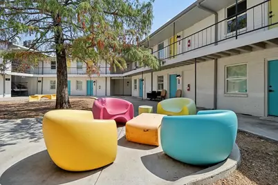 321 E 8th Street #104, Dallas, TX 75203 - Photo 16