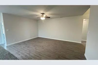 9745 McClane Farm Drive, Fort Worth, TX 76036 - Photo 4