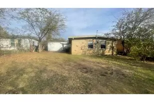 2713 Cordone St, Fort Worth, TX 76133 - Photo 4