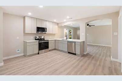 211 Garlock Street, Wilmer, TX 75172 - Photo 10