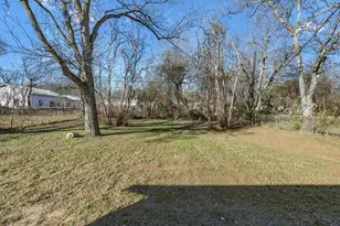 1400 Bennett Dr, Arlington, TX 76013 - Photo 24