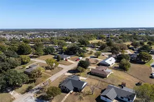 101 Park Trail Pl, Joshua, TX 76058 - Photo 32