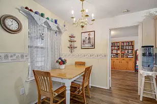 703 Windridge Ln, Burleson, TX 76028 - Photo 10