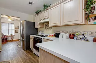 703 Windridge Ln, Burleson, TX 76028 - Photo 8