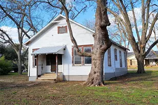 609 W Elm, West, TX 76691 - Photo 6