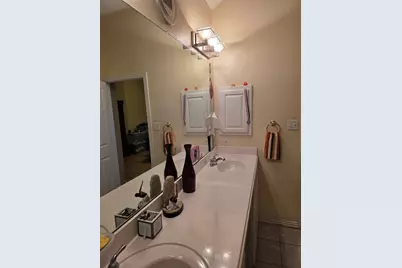 709 Creek Walk Place, Arlington, TX 76015 - Photo 34