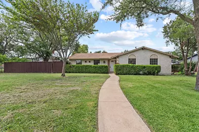 2804 Royal Oaks Drive, Plano, TX 75074 - Photo 1