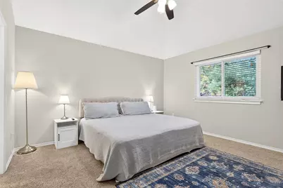 1804 Hunters Ridge Drive, Grapevine, TX 76051 - Photo 22