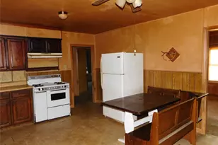 104 N Pecan Ave, Hubbard, TX 76648 - Photo 6