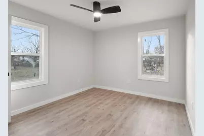 8904 Briley Road, Dallas, TX 75217 - Photo 10