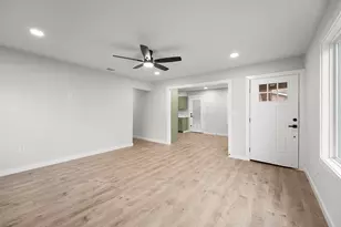 8904 Briley Rd, Dallas, TX 75217 - Photo 12