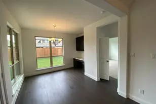 405 Ambrose St, Fort Worth, TX 76131 - Photo 10