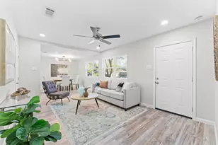 10204 San Juan Ave, Dallas, TX 75228 - Photo 4