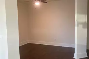 8066 Park Ln, Dallas, TX 75231 - Photo 22