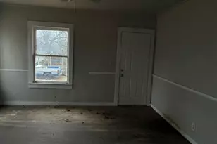 237 13th St NE, Paris, TX 75460 - Photo 4