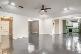 1114 Willow Creek Rd, Cleburne, TX 76033 - Photo 14