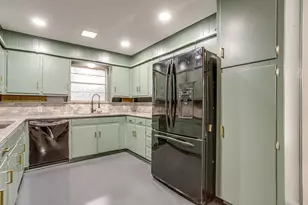 1114 Willow Creek Rd, Cleburne, TX 76033 - Photo 18